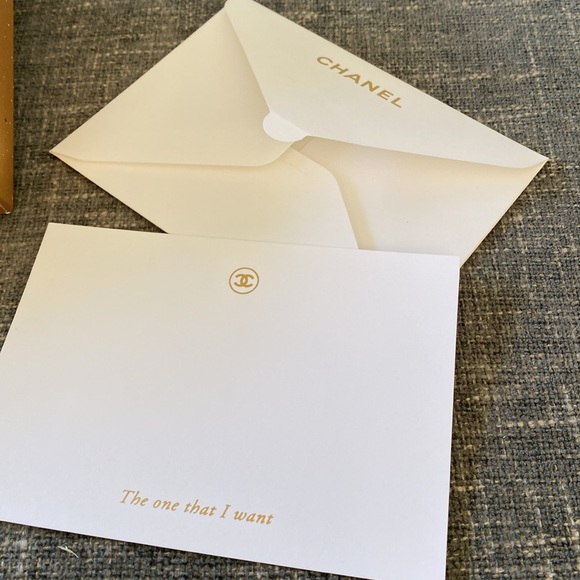 Chanel Holiday Snowflake Gold Metal Ornament Set - Picture 9 of 9